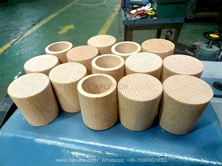 Bamboo wood processing lathe