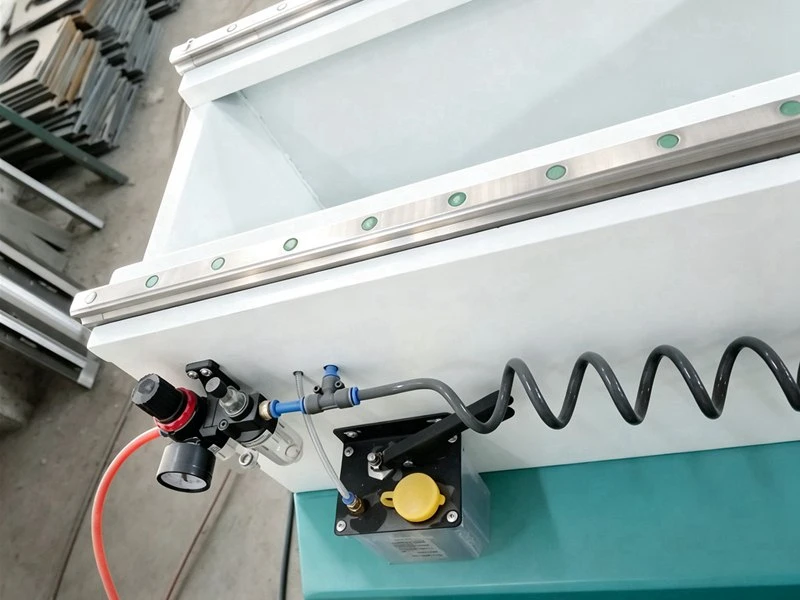 Oil-water separationManual oil lubrication Oil-water separationManual oil lubrication